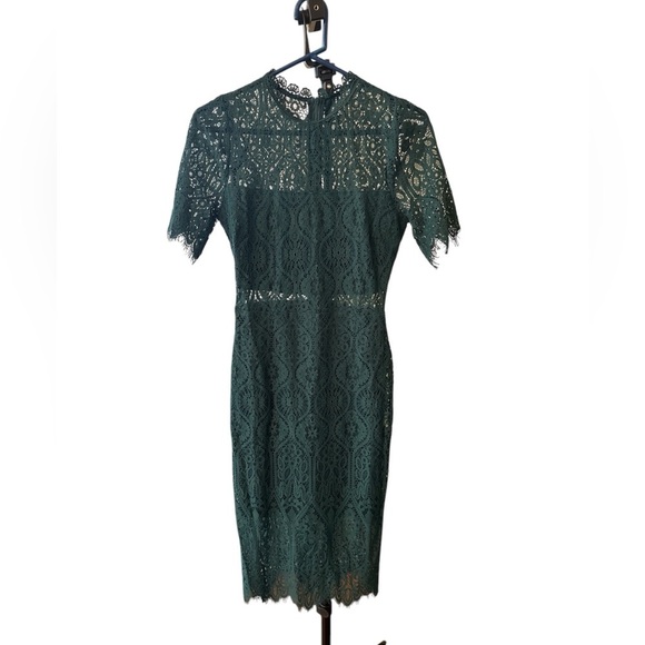 Lulu’s Forest Green Sheer Lace Short Sleeve Mini Dress size S - Picture 2 of 7